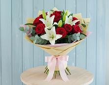 Букет цветов из:  Лилии и Розы #REPLACE_PRED# Талалихино