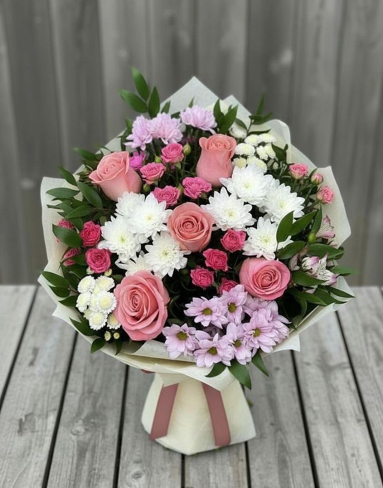 Букет цветов из: Альстромерии, Гвоздики, Розы и Хризантемы в Талалихино