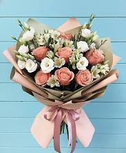 Букет цветов из:  Розы, Альстромерии и Лизиантусы в Талалихино