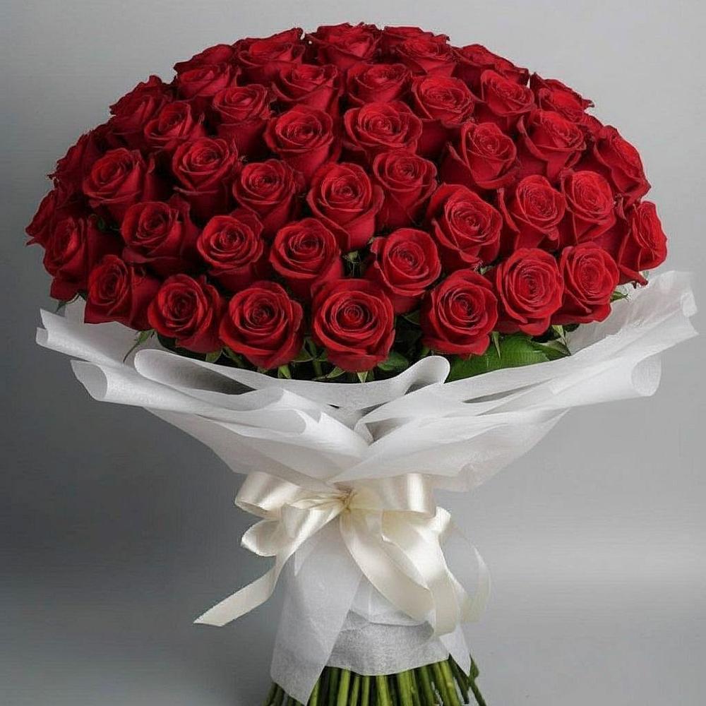 Букет 101 Красная роза Блэк Мэджик в Талалихино