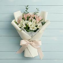 Букет цветов из:  Альстромерии в Талалихино