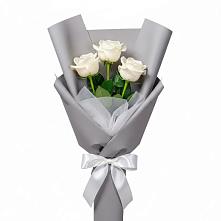 Букет 3 белые розы в Талалихино