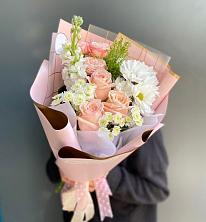 Букет цветов из:  Хризантемы и Розы в Талалихино