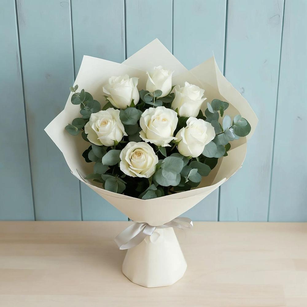 Букет Белые розы в Эвкалипте в Талалихино