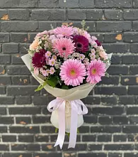 Букет цветов из:  Герберы и Хризантемы в Талалихино