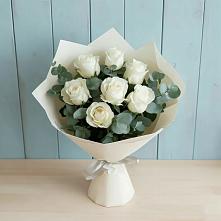 Букет Белые розы в Эвкалипте в Талалихино
