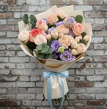 Букет цветов из:  Розы, Лизиантусы и Гвоздики #REPLACE_PRED# Талалихино