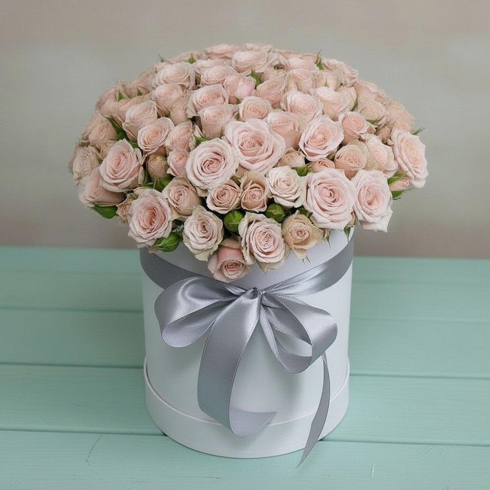 Цветочная композиция из Розы в шляпной коробке в Талалихино